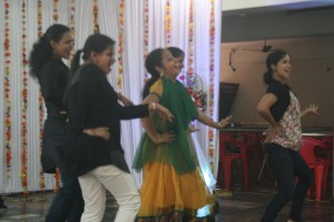 Group dance by Ms Aparna and group